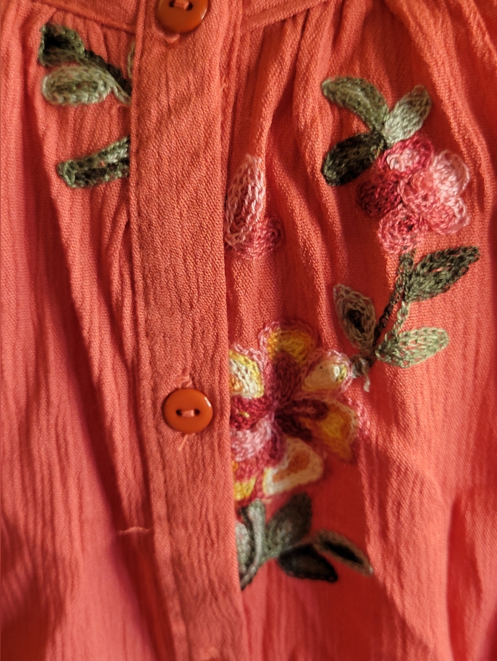 Women’s Coral Embroidered Button-Front Blouse - Picture 2 of 6